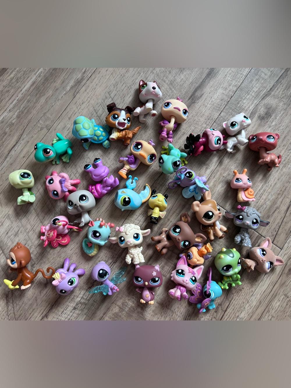 Vintage y2K early 2000s Littlest Pet Shop LPS Assorted pets
